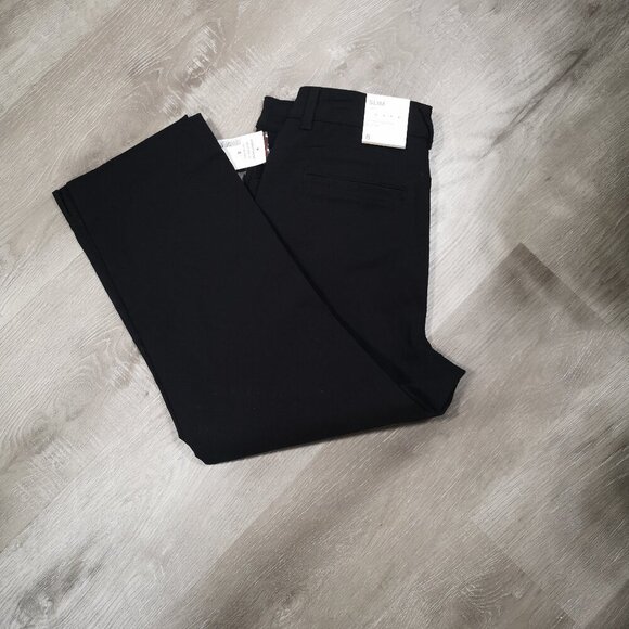 NWT Cleo Ladies Size 8 Slimming Panel Butt Lift Black Slim Capri Pants - Picture 10 of 13